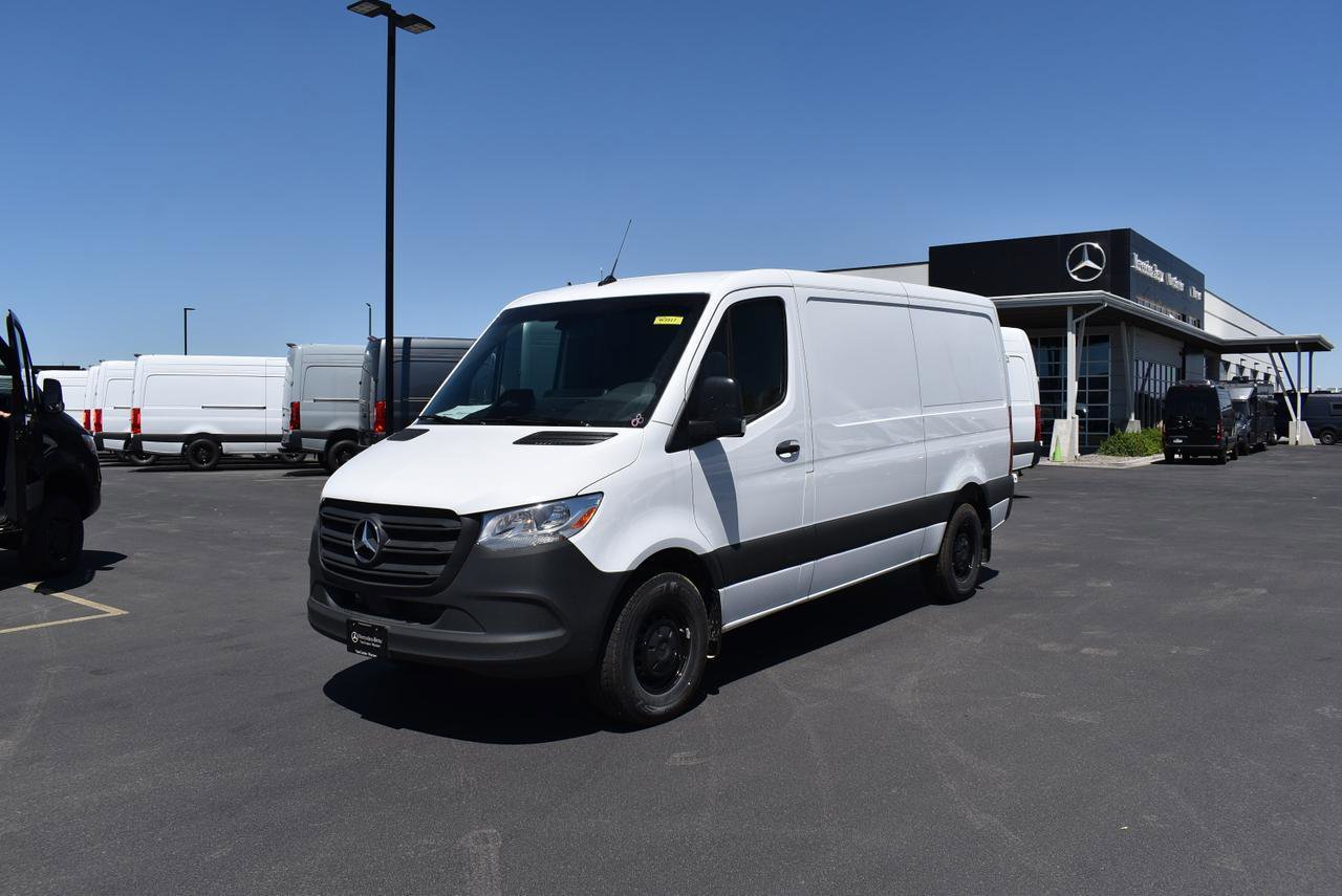 New 2025 Mercedes-Benz Sprinter 2500