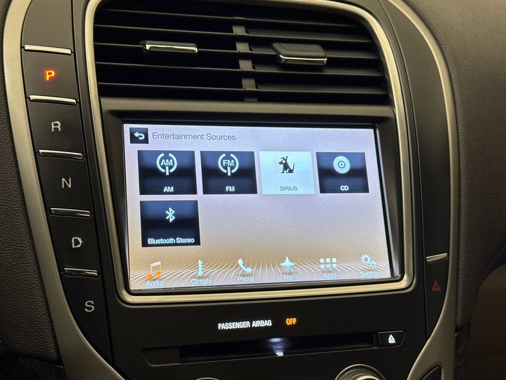 Used 2016 Lincoln MKX Reserve FWD image 26