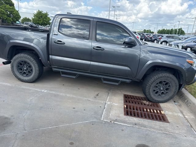 Used 2020 Toyota Tacoma SR5 image 5