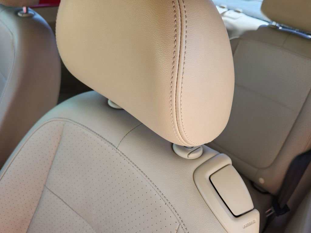 Used 2015 Volkswagen Beetle 1.8T image 6