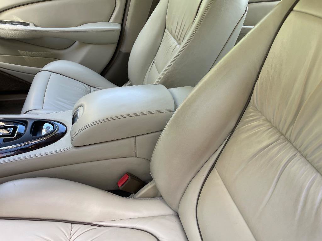 Used 2005 Jaguar XJ Vanden Plas RWD image 16