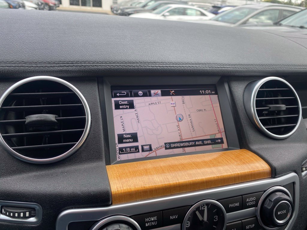 Used 2015 Land Rover LR4 HSE AWD/4WD image 17