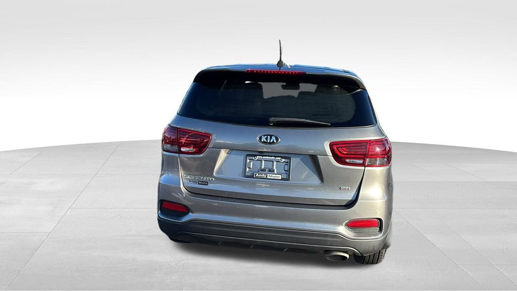 Used 2019 Kia Sorento LX image 6