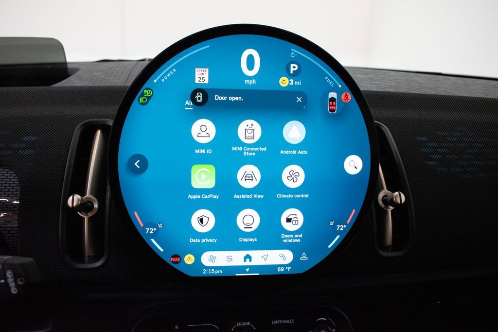 Used 2025 MINI Cooper Countryman S w/ Comfort Package Max image 14