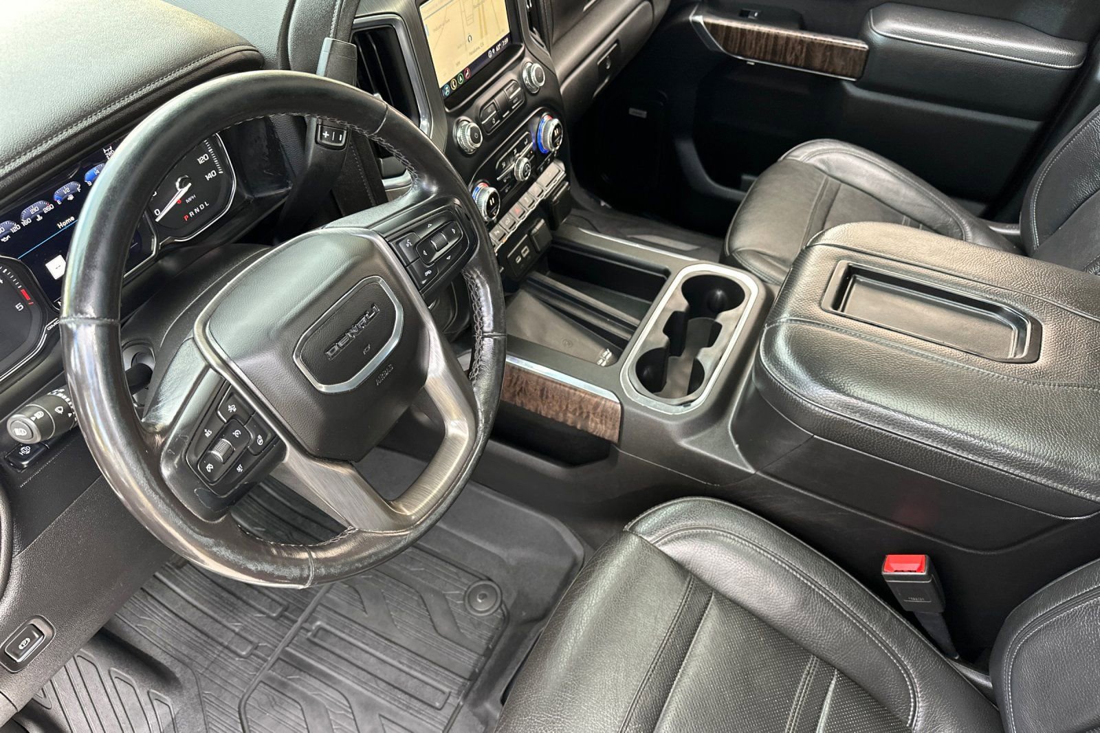 Used 2021 GMC Sierra 2500 Denali w/ Denali Ultimate Package image 10