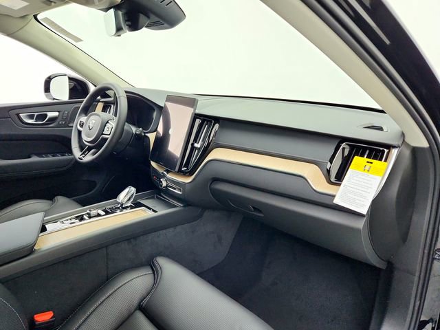 New 2026 Volvo XC60 B5 Ultra w/ Protection Package Premier image 17