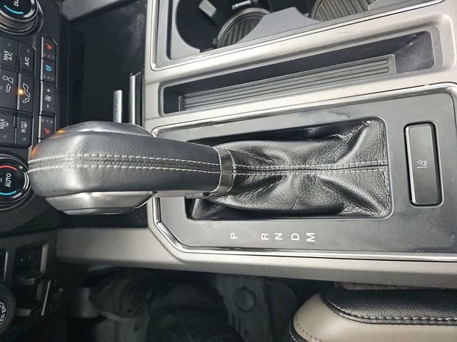 Used 2017 Ford F150 Raptor w/ Equipment Group 802A Luxury image 35