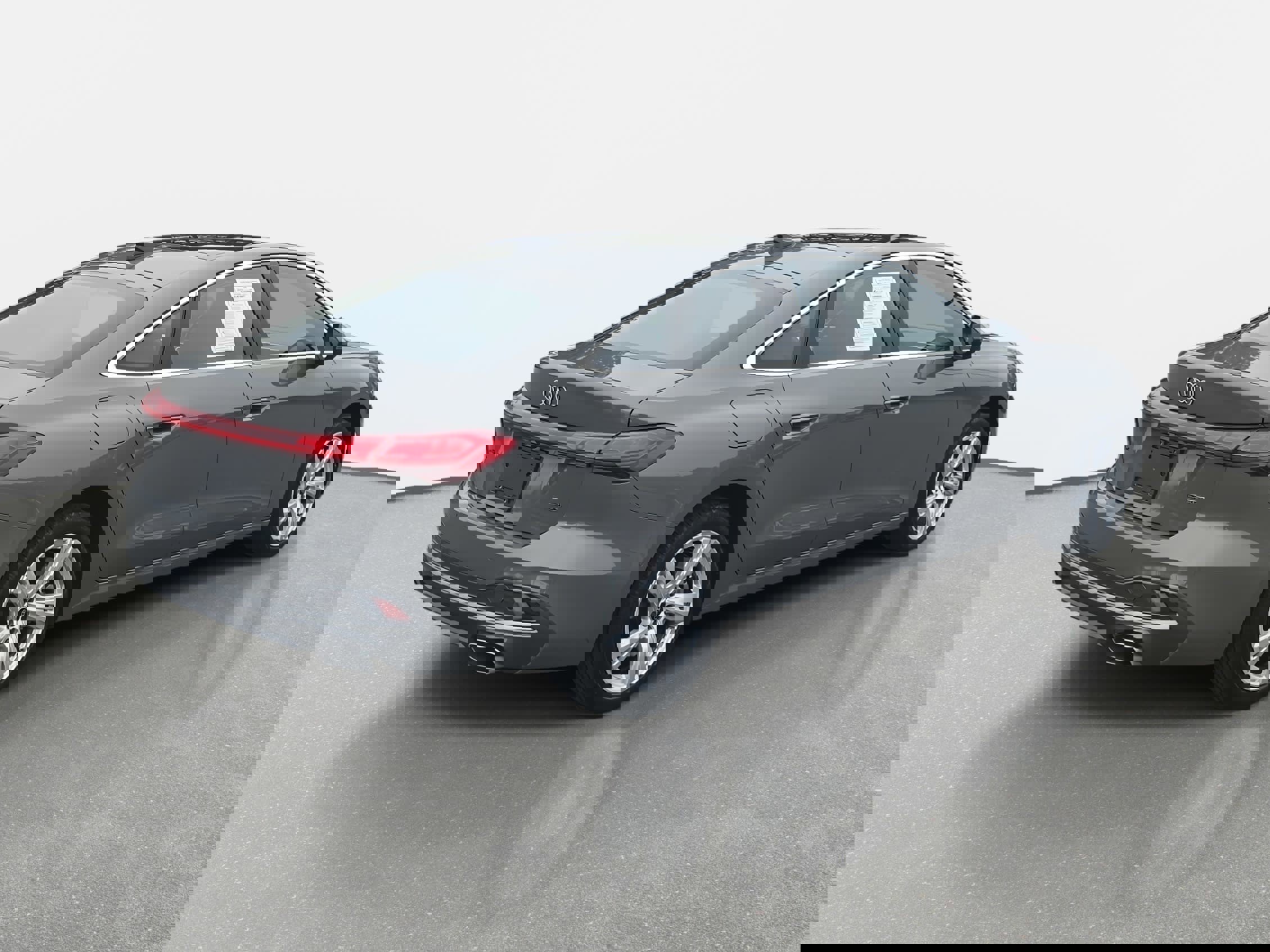 Used 2025 Audi A5 2.0T Prestige image 5