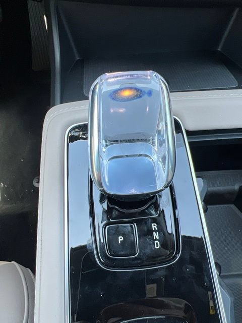 New 2026 Volvo XC90 T8 Plus w/ Protection Package Premier AWD/4WD image 15