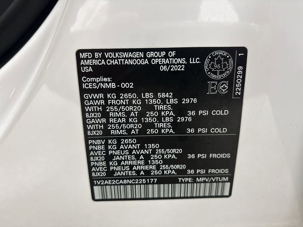 Used 2022 Volkswagen Atlas Cross Sport SEL R-Line image 17