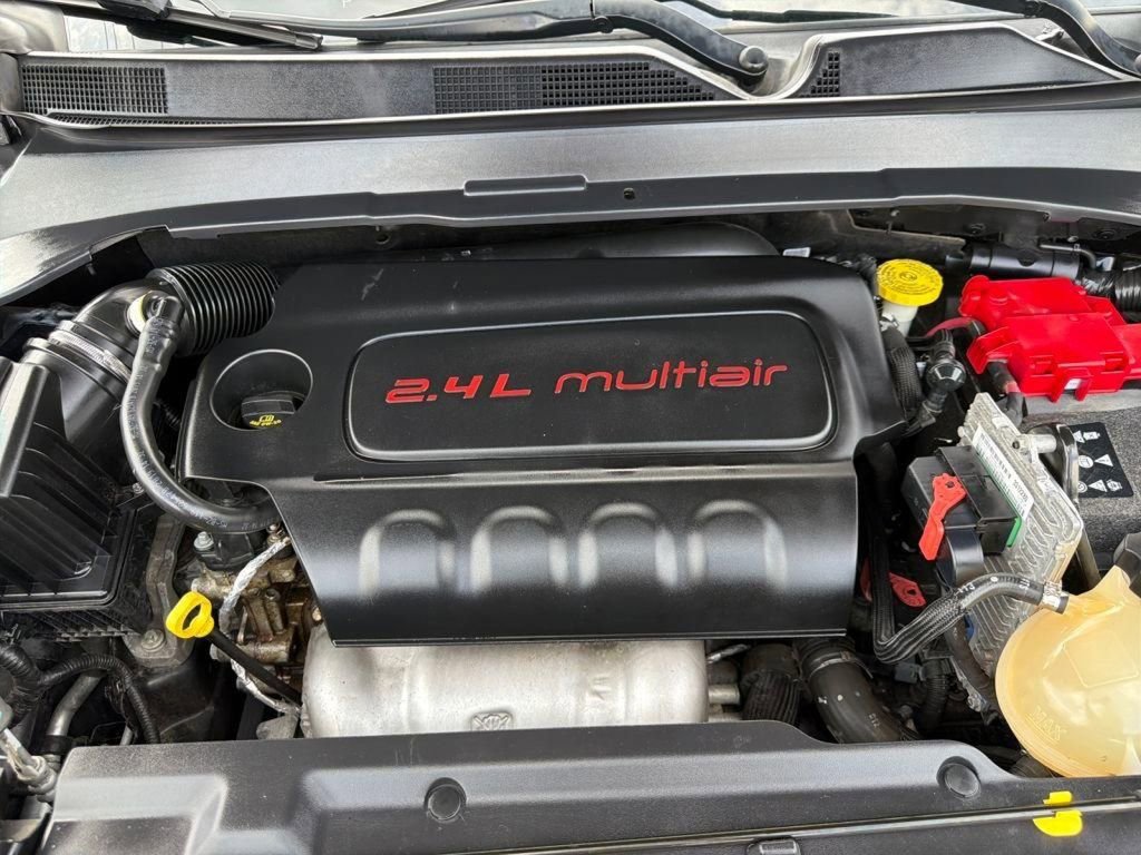 Used 2020 Jeep Compass Latitude image 15