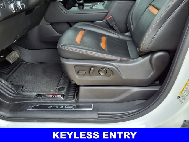 Used 2025 GMC Sierra 1500 AT4 w/ AT4 Premium Package image 19