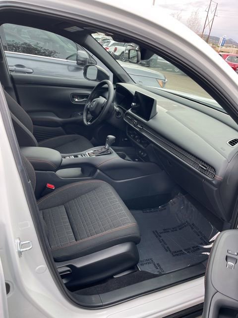 New 2026 Honda HR-V Sport image 11