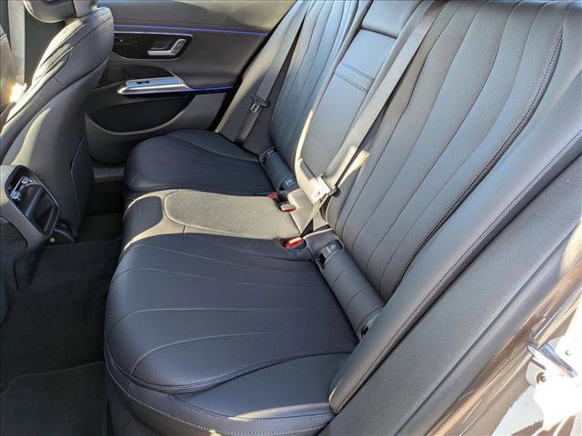 Used 2025 Mercedes-Benz E 450 4MATIC Sedan image 15