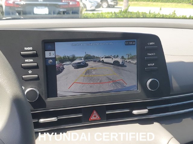 Certified 2026 Hyundai Elantra SE FWD image 18