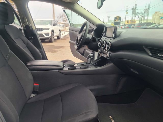 Used 2025 Nissan Sentra S image 16