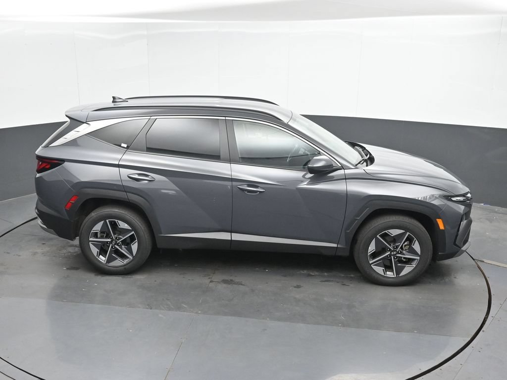 Used 2025 Hyundai Tucson SEL AWD/4WD image 30