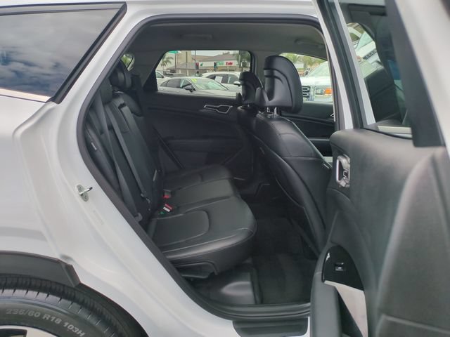 Certified 2024 Kia Sportage EX FWD image 30