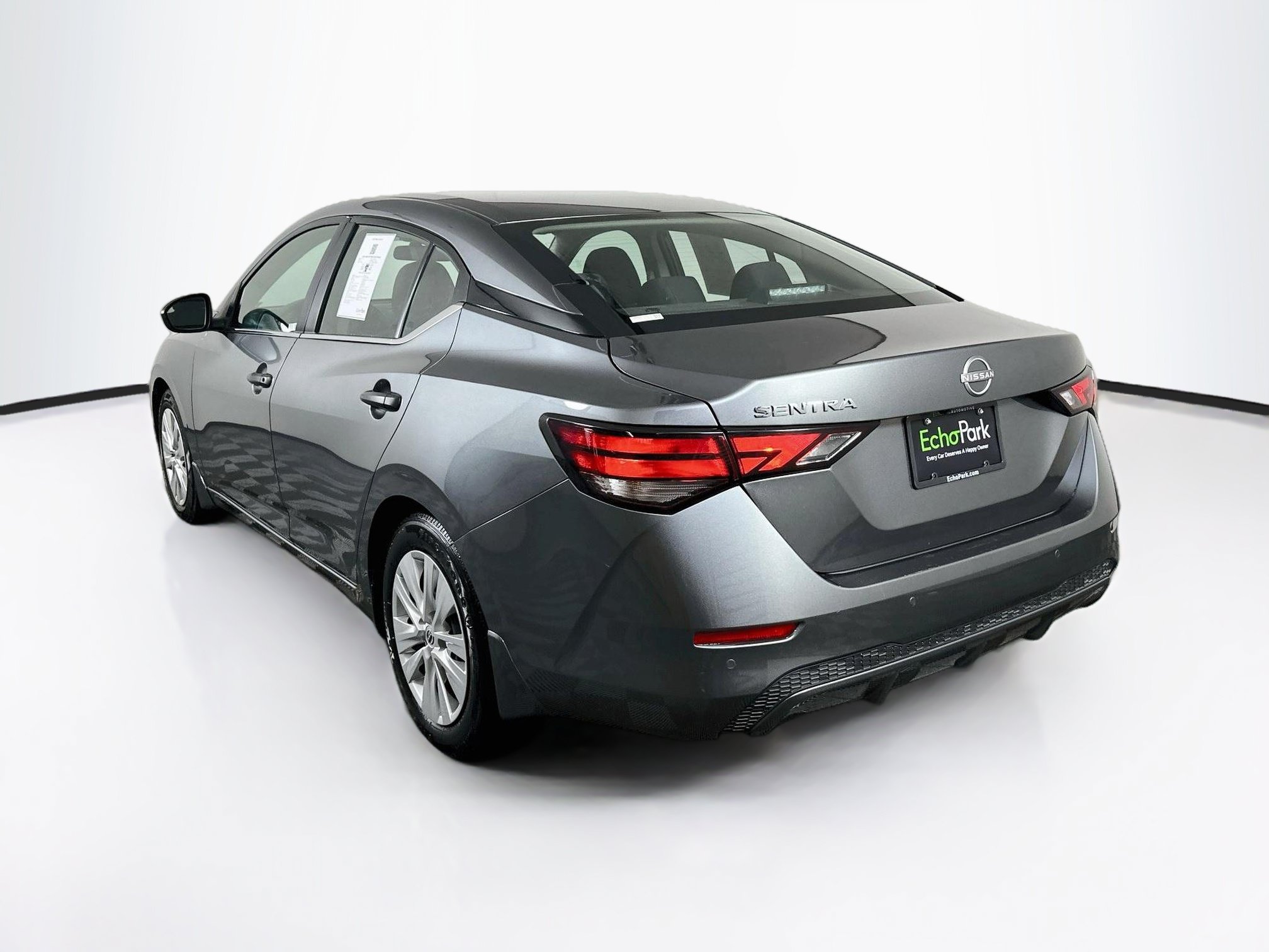 Used 2025 Nissan Sentra S FWD image 5