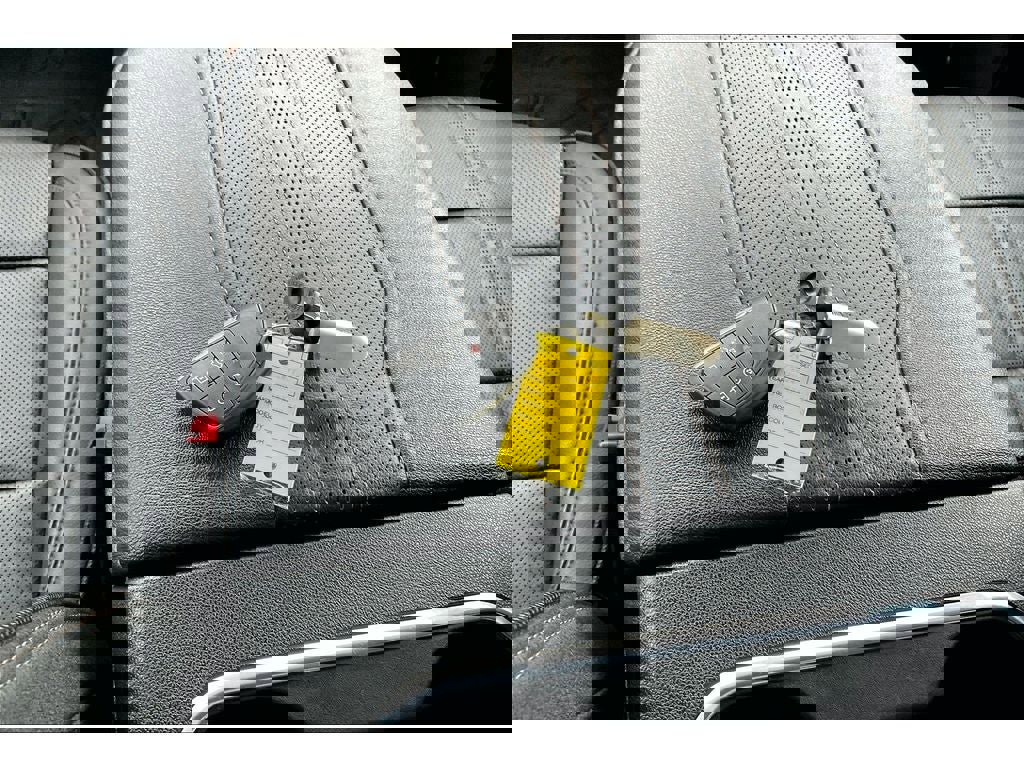 Used 2024 Chevrolet Silverado 1500 High Country w/ Technology Package image 13