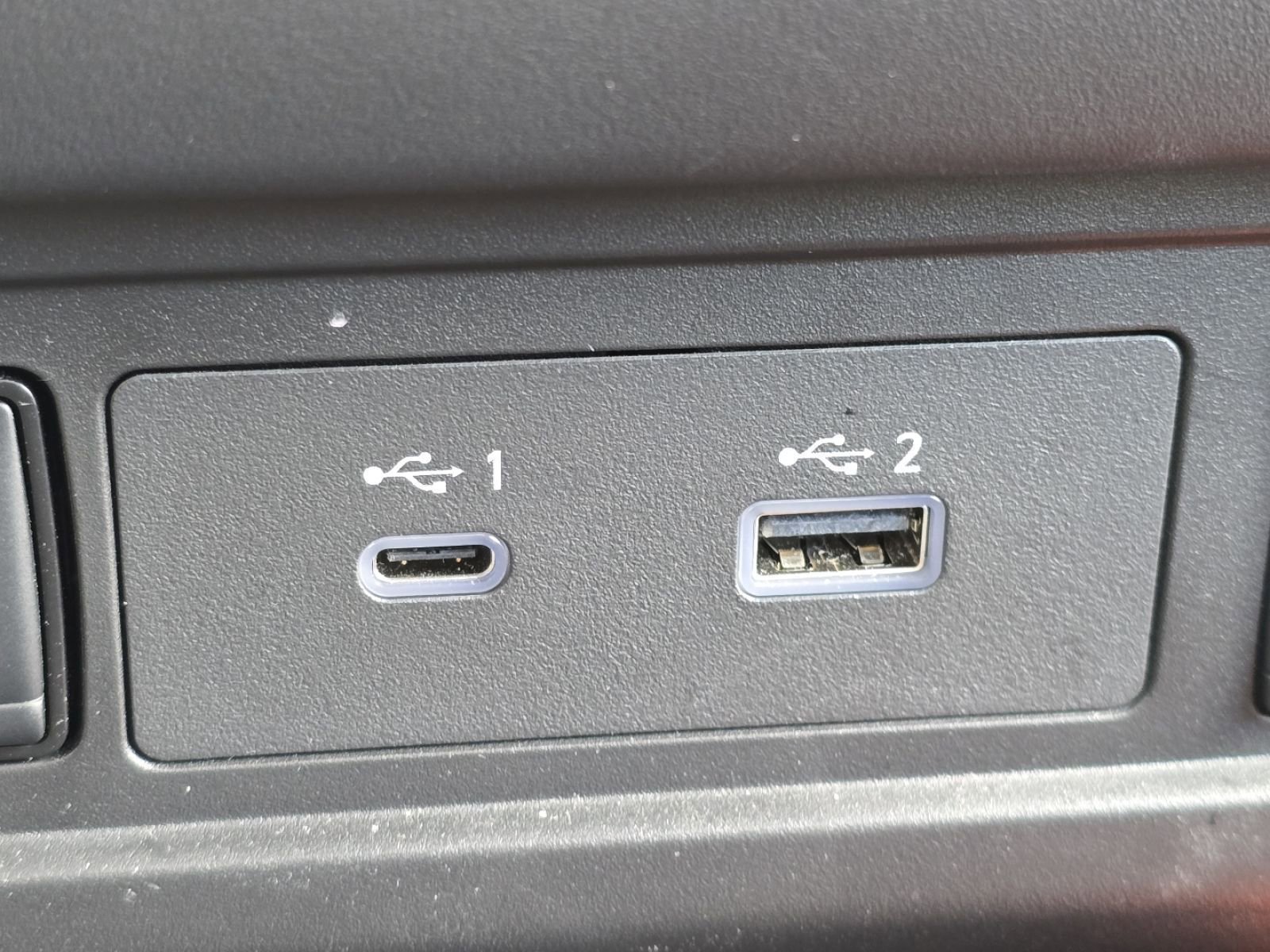 Used 2023 Nissan Frontier PRO-4X w/ Pro-4X Premium Package image 9