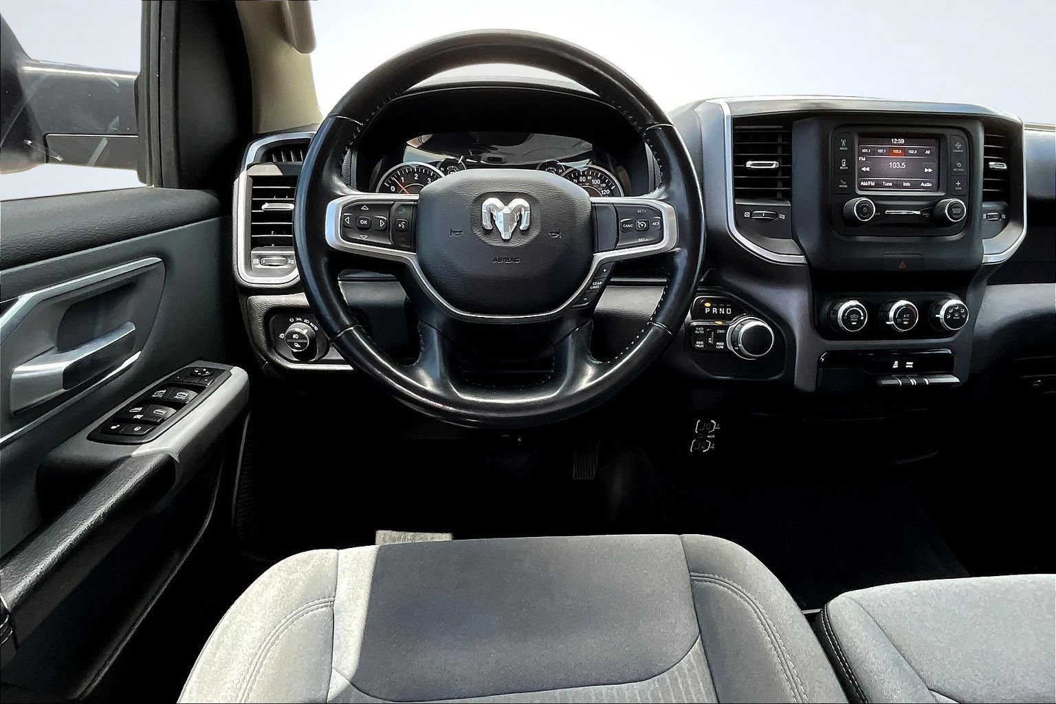 Used 2020 RAM 1500 Big Horn AWD/4WD image 9