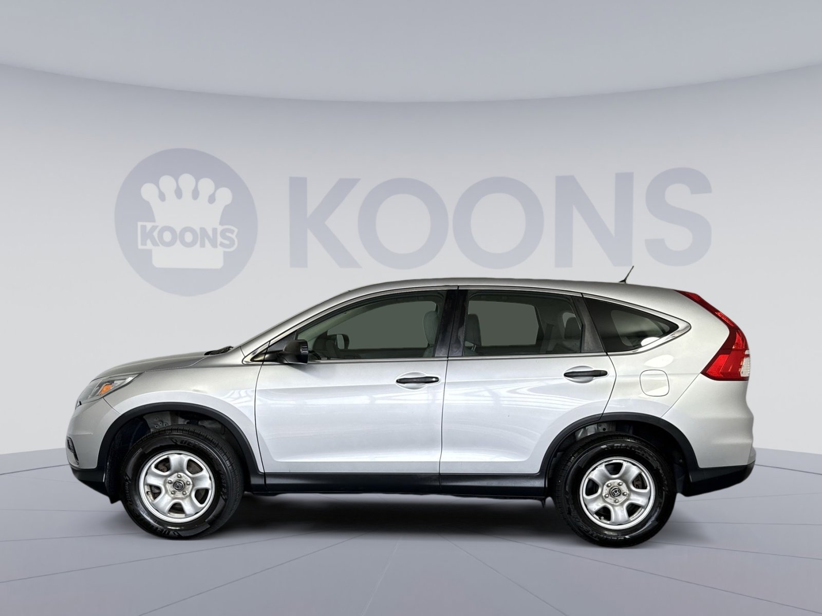 Used 2016 Honda CR-V LX image 2