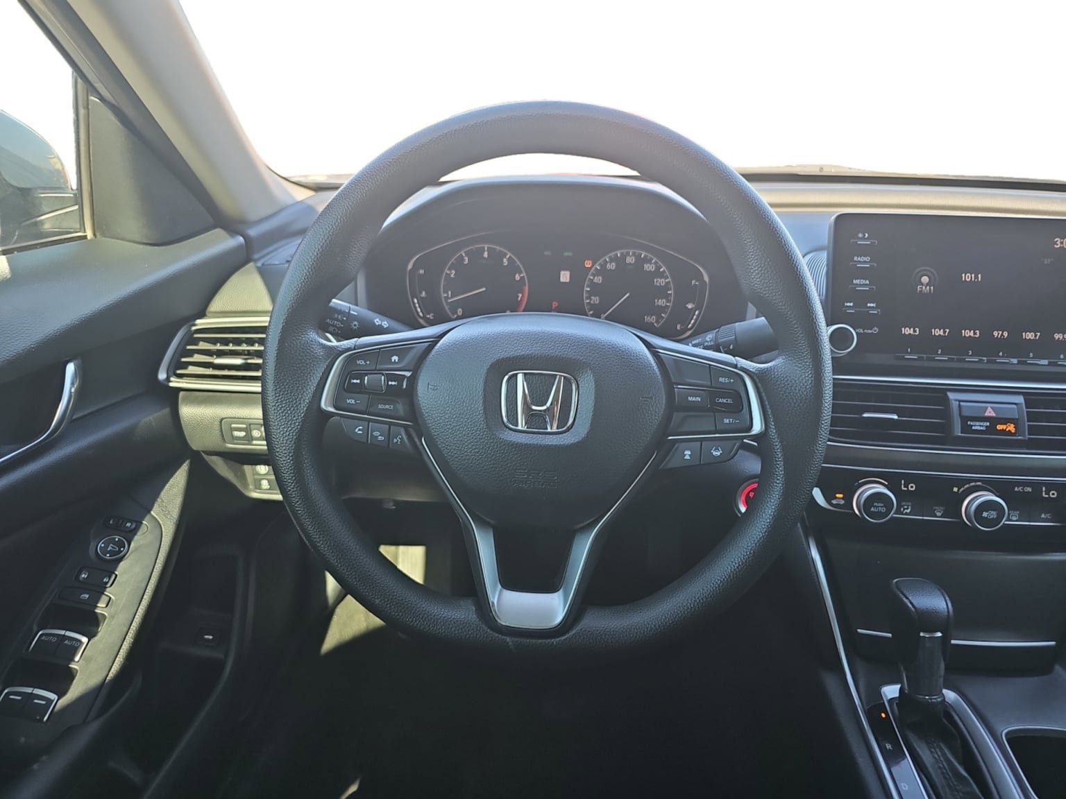 Used 2019 Honda Accord LX image 13