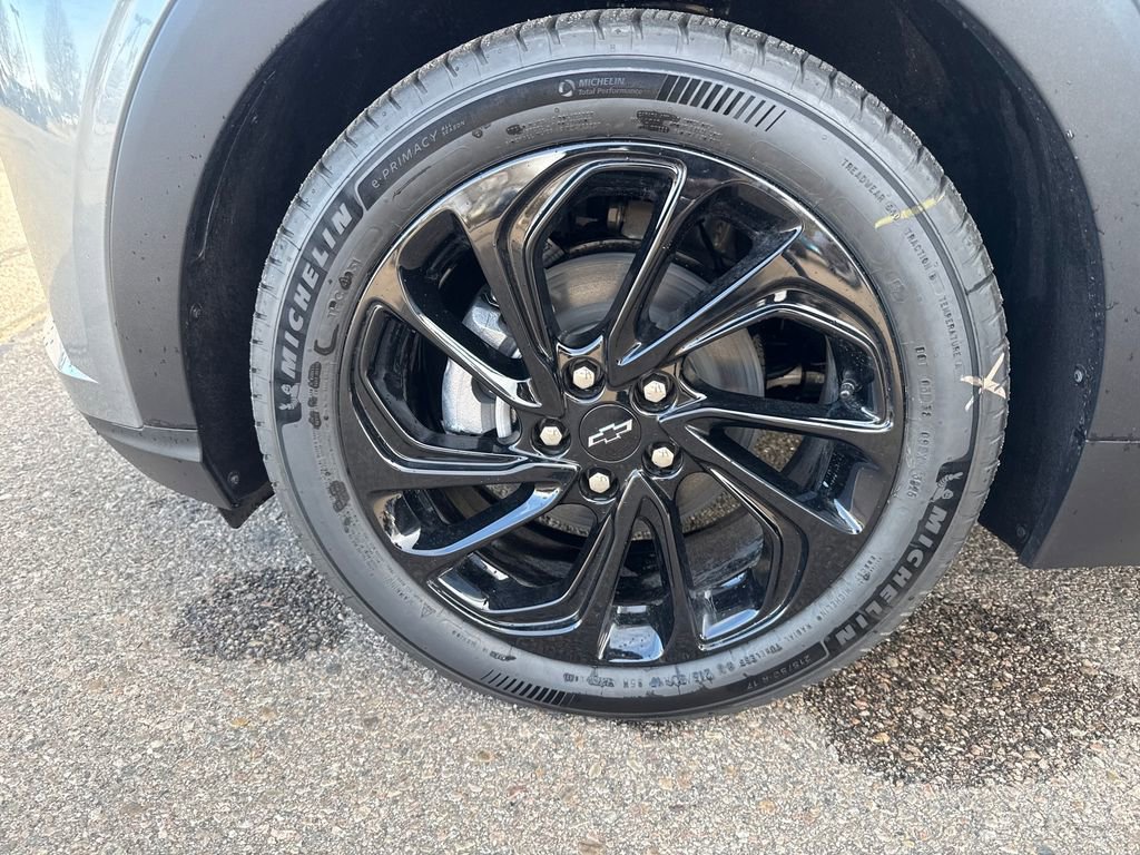 New 2027 Chevrolet Bolt RS w/ Technology Package image 26