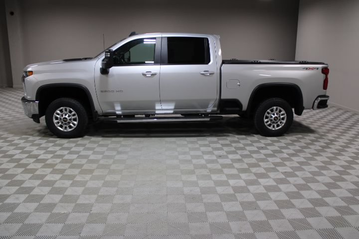 Used 2023 Chevrolet Silverado 2500 LT w/ Convenience Package AWD/4WD image 7