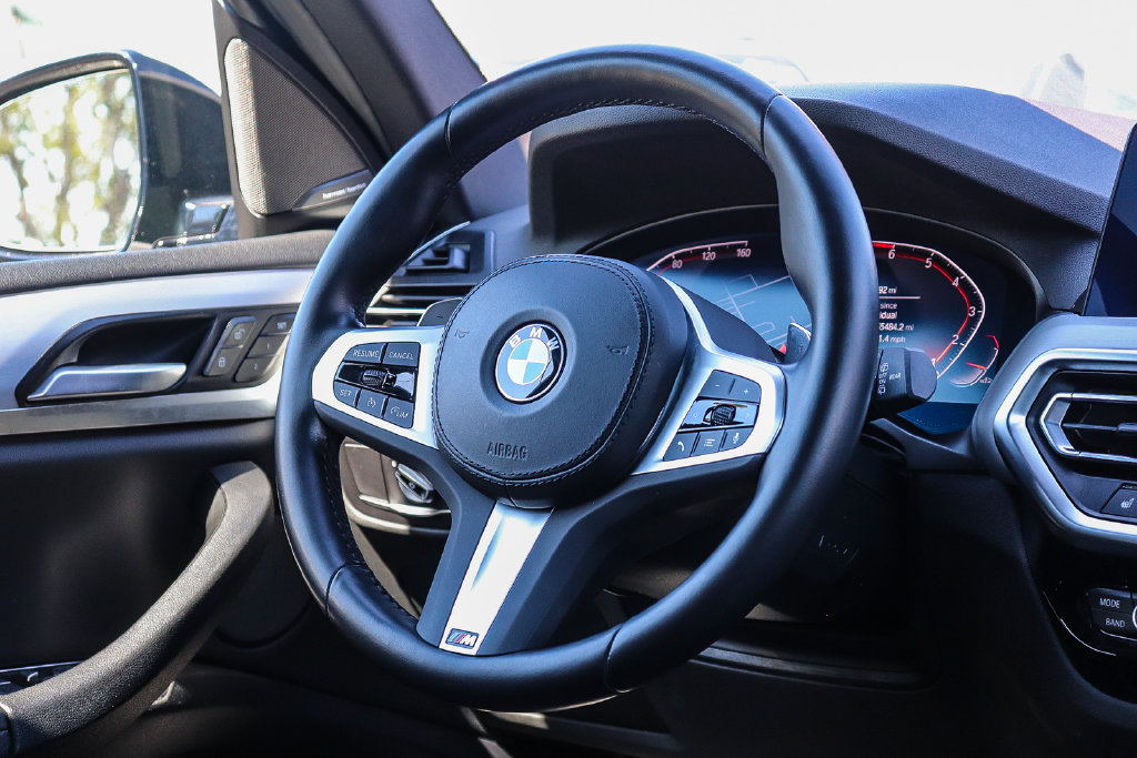 Used 2024 BMW X3 sDrive30i w/ M Sport Package RWD image 15