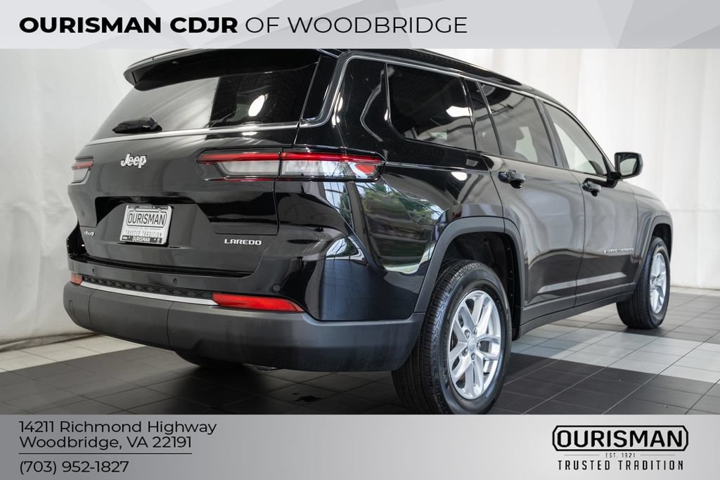 Used 2023 Jeep Grand Cherokee L Laredo w/ Luxury Tech Group I AWD/4WD image 4