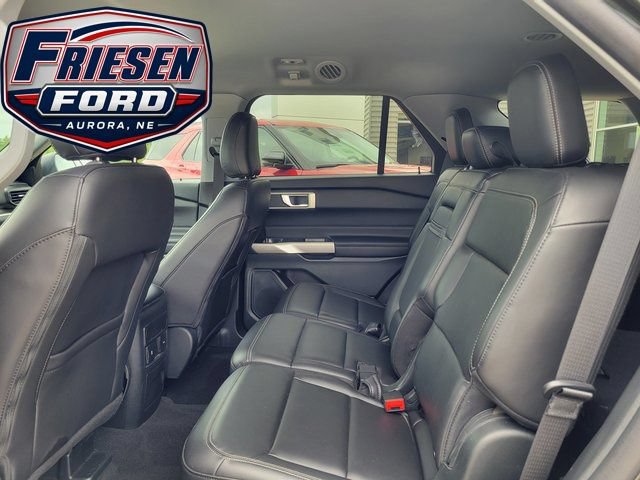 Used 2023 Ford Explorer XLT w/ Equipment Group 202A AWD/4WD image 24
