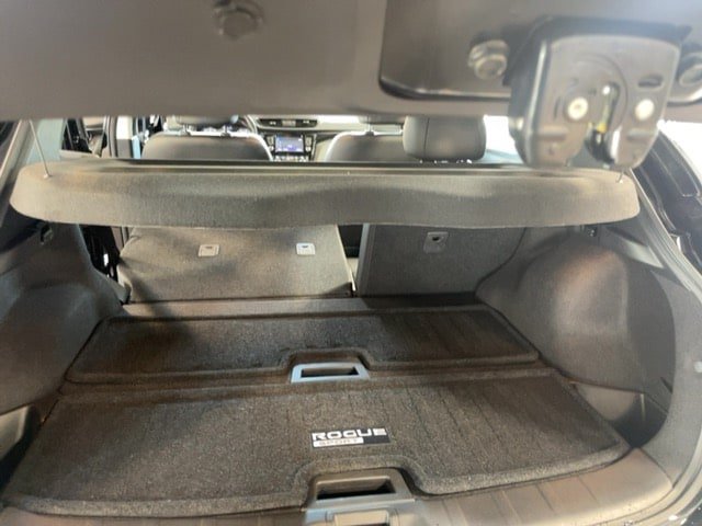 Used 2018 Nissan Rogue Sport SL w/ SL Premium Package AWD/4WD image 21