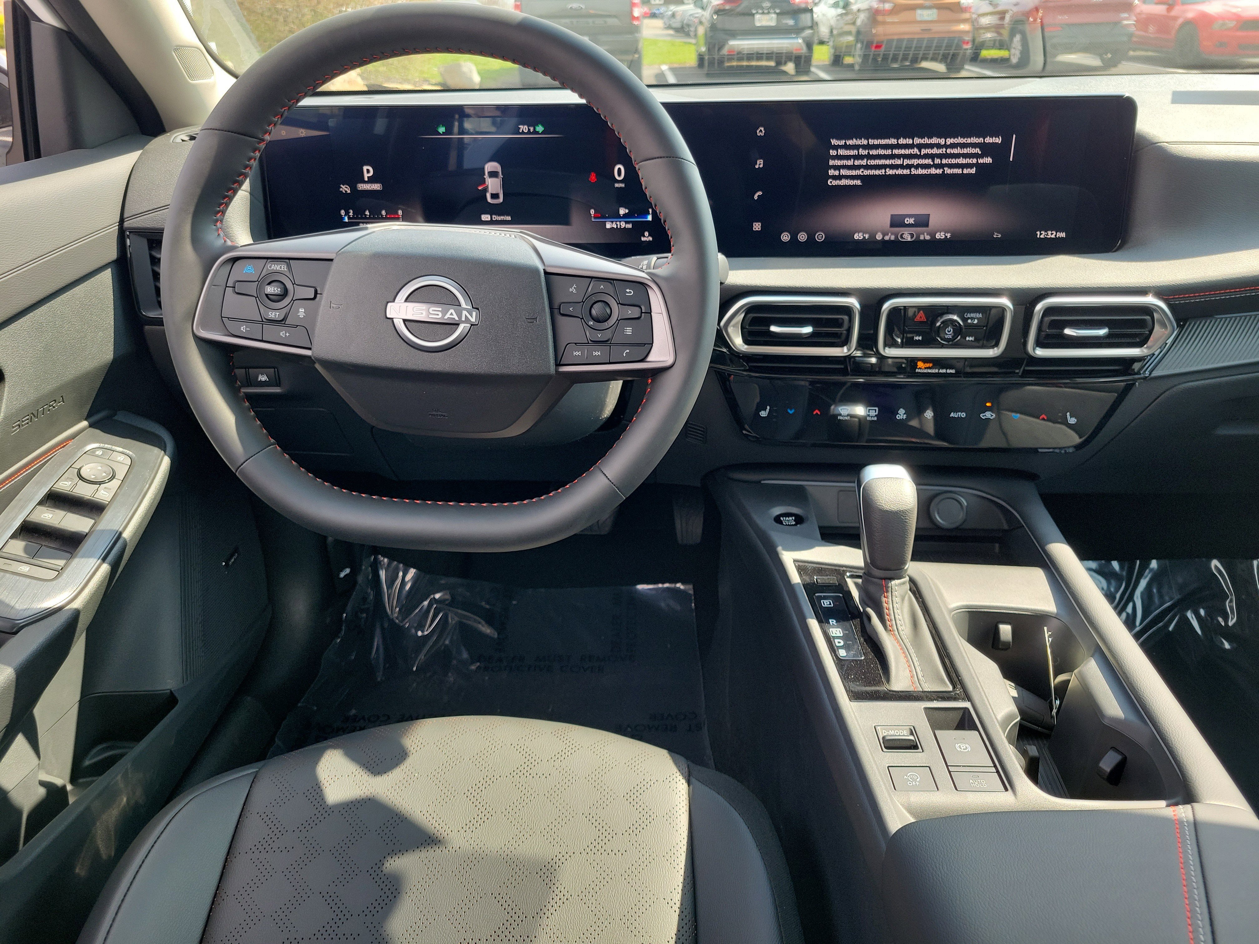 New 2026 Nissan Sentra SR w/ SR Premium Package FWD image 10