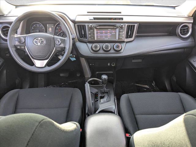 Used 2017 Toyota RAV4 LE image 18