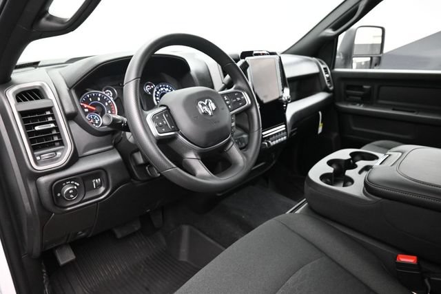 New 2026 RAM 3500 Tradesman AWD/4WD image 5