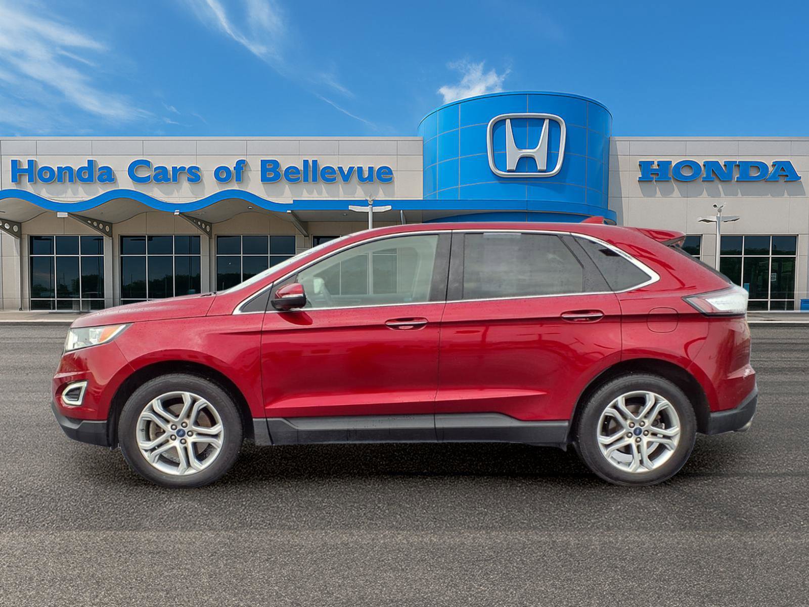 Used 2018 Ford Edge Titanium w/ Technology Package video 2