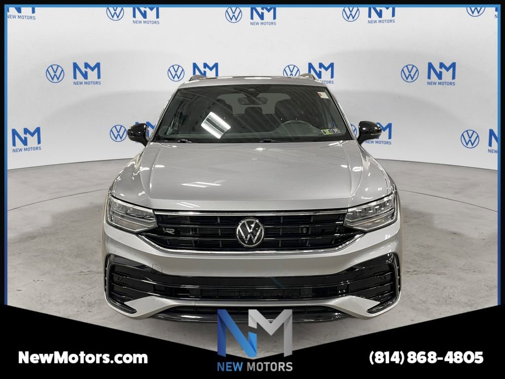Used 2022 Volkswagen Tiguan SE R-Line image 8