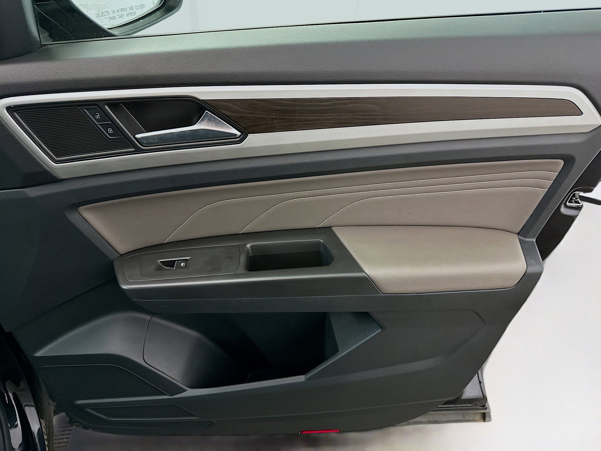 Used 2022 Volkswagen Atlas SE image 35