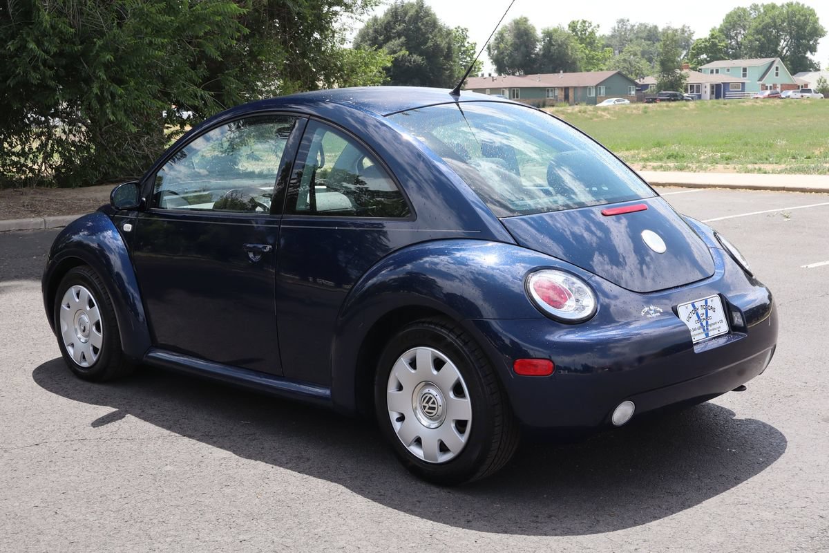 Used 2003 Volkswagen Beetle GL FWD image 8