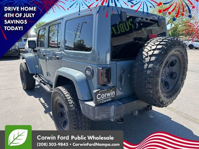 Used 2014 Jeep Wrangler Unlimited Rubicon w/ Connectivity Group AWD/4WD image 7