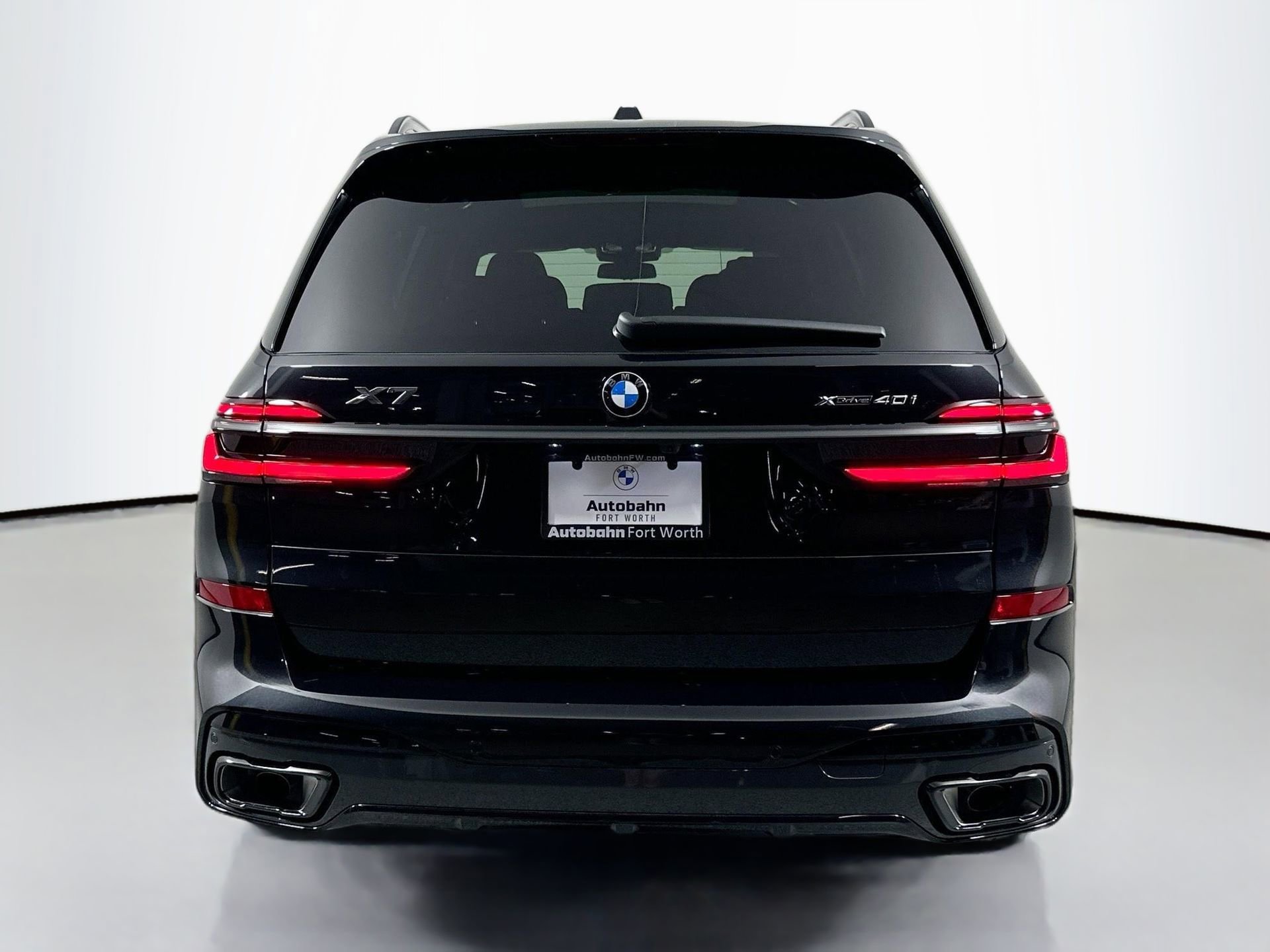 Certified 2026 BMW X7 xDrive40i w/ M Sport Package image 6