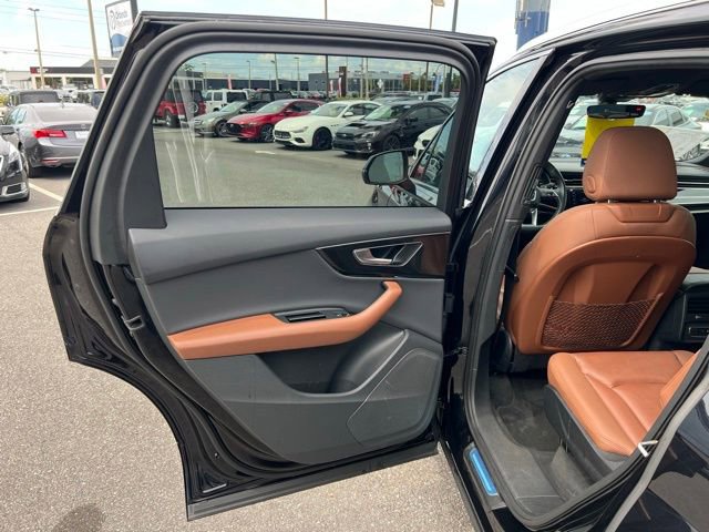 Used 2021 Audi Q7 3.0T Premium w/ Convenience Package image 39