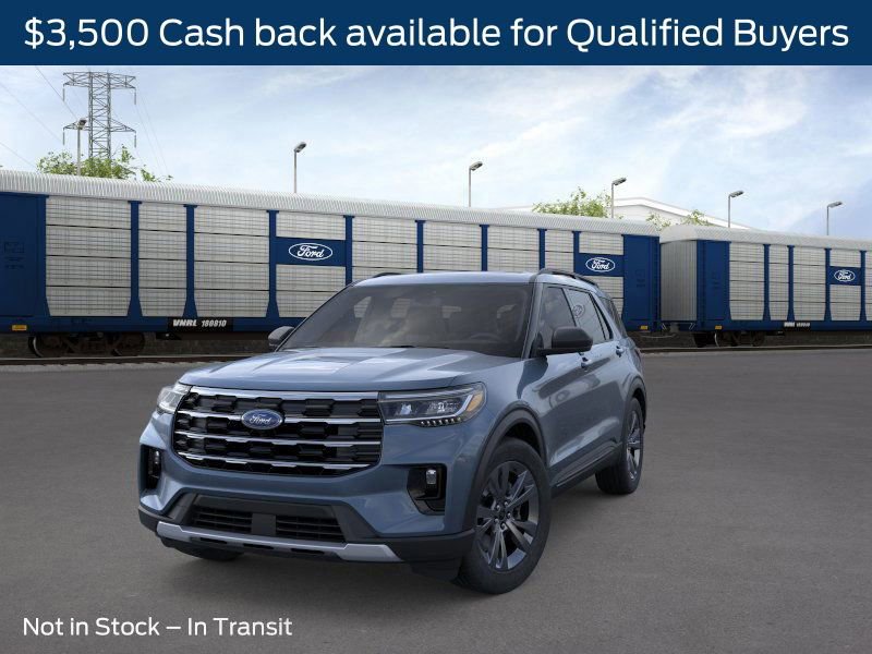 New 2026 Ford Explorer Active w/ Active Comfort Package image 2