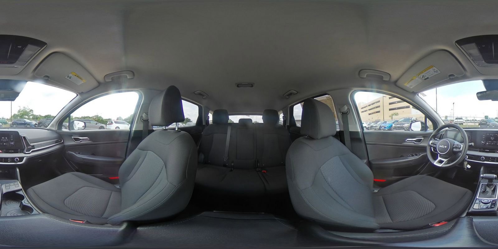 Used 2025 Kia Sportage LX image 41