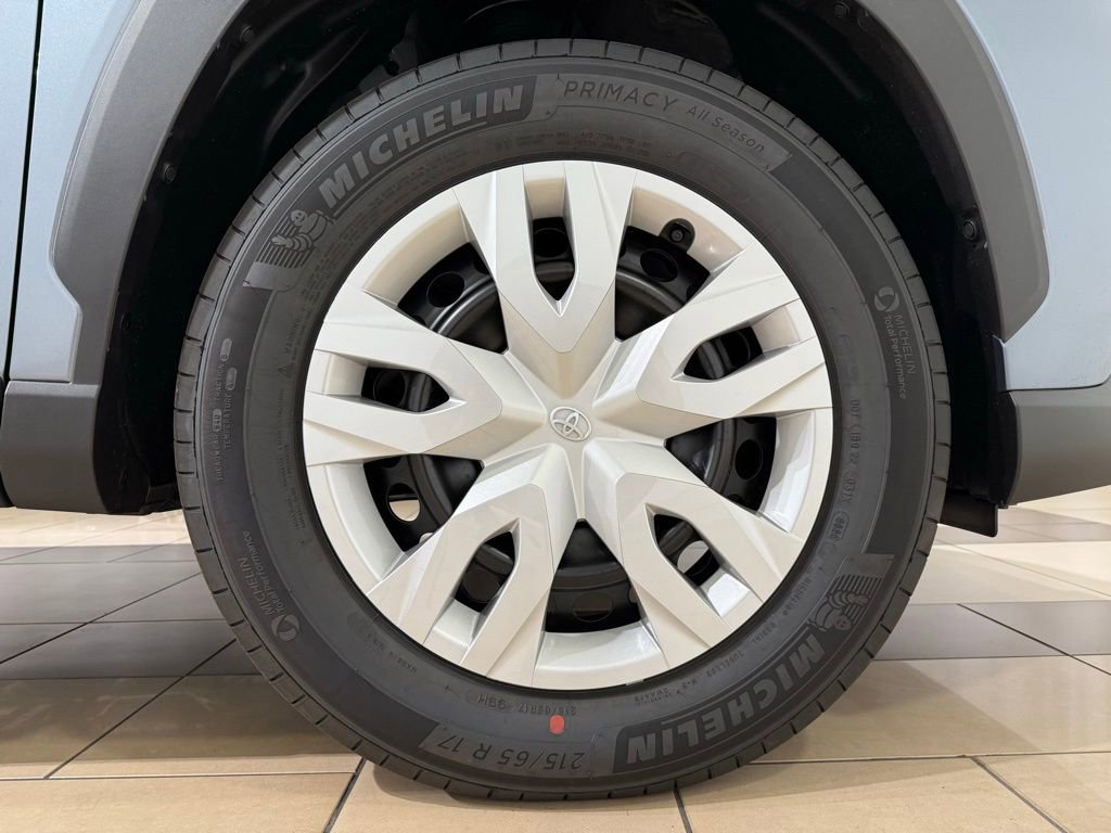 New 2026 Toyota Corolla Cross L image 9