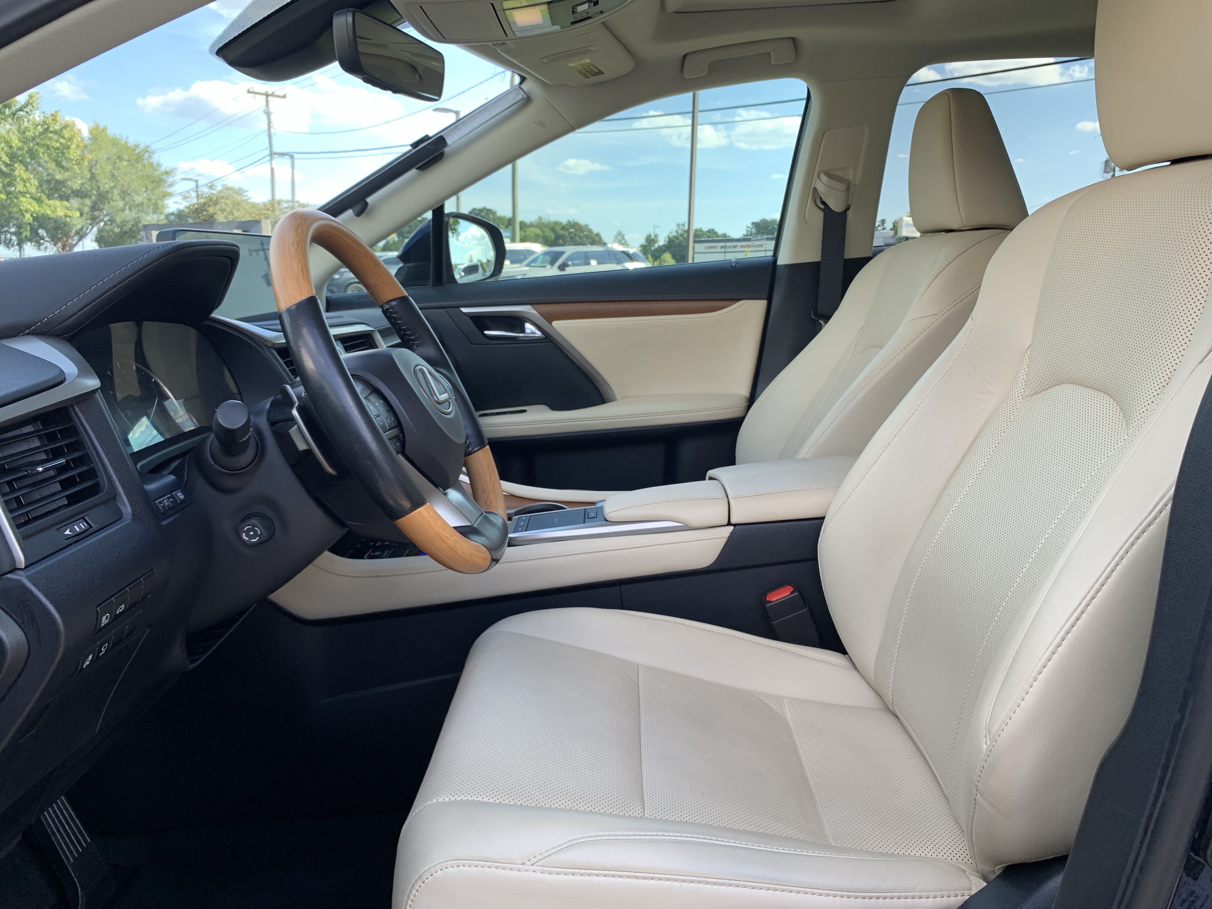 Used 2021 Lexus RX 350 FWD w/ Premium Package image 16