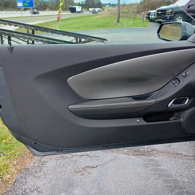 Used 2011 Chevrolet Camaro LT w/ RS Package RWD image 11