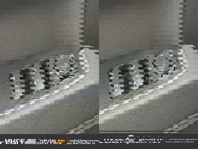 Certified 2025 Chevrolet Silverado 1500 LT image 30